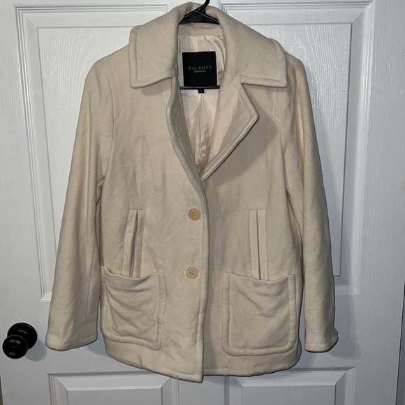 Ivory Coat - Picture 2 of 7